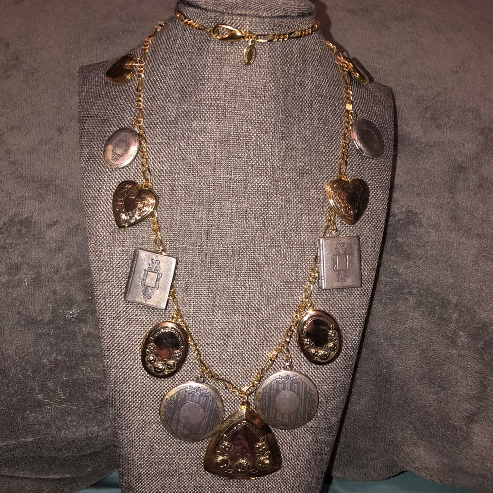 Dorindas Memories multilocket vintage necklace